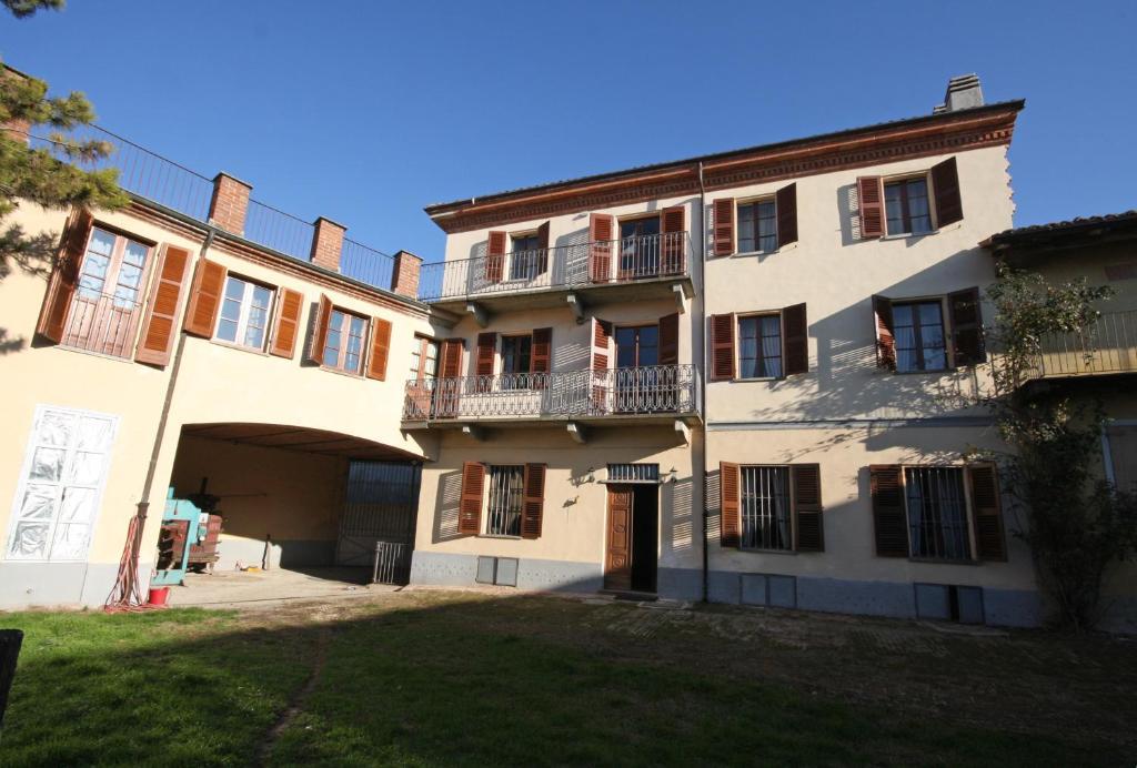 Relais San Desiderio Bed & Breakfast Calliano  Exterior photo